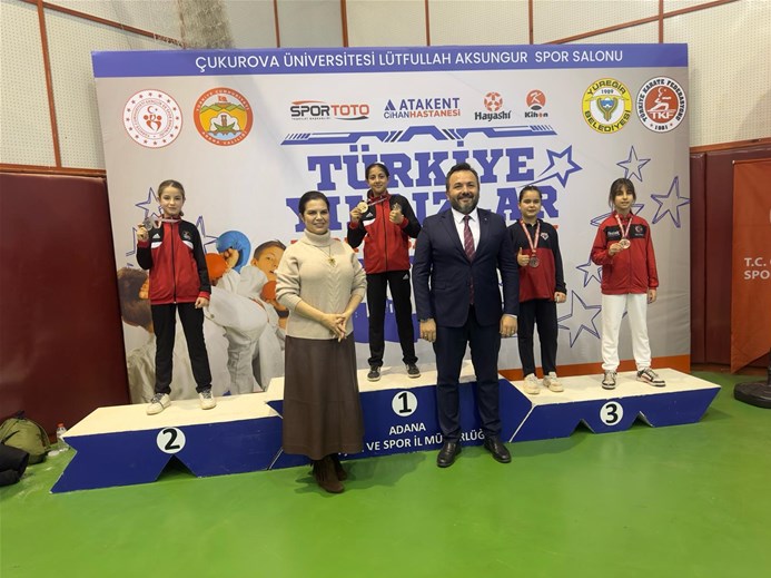 Afyonkarahisarlı Sporcular, Karate Şampiyonasında Milli Takıma Seçildi