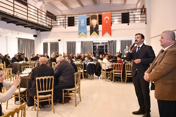 Eskişehir Belediye Başkanı Ahmet Ataç, Beyazaltın Mahallesi sakinleriyle buluştu.
