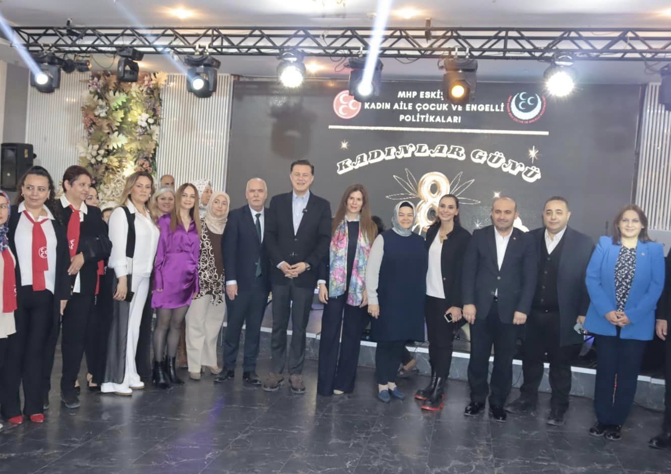 MHP Eskişehir İl Teşkilatı, 8 Mart Dünya Kadınlar Günü'nü özel etkinlikle kutladı.