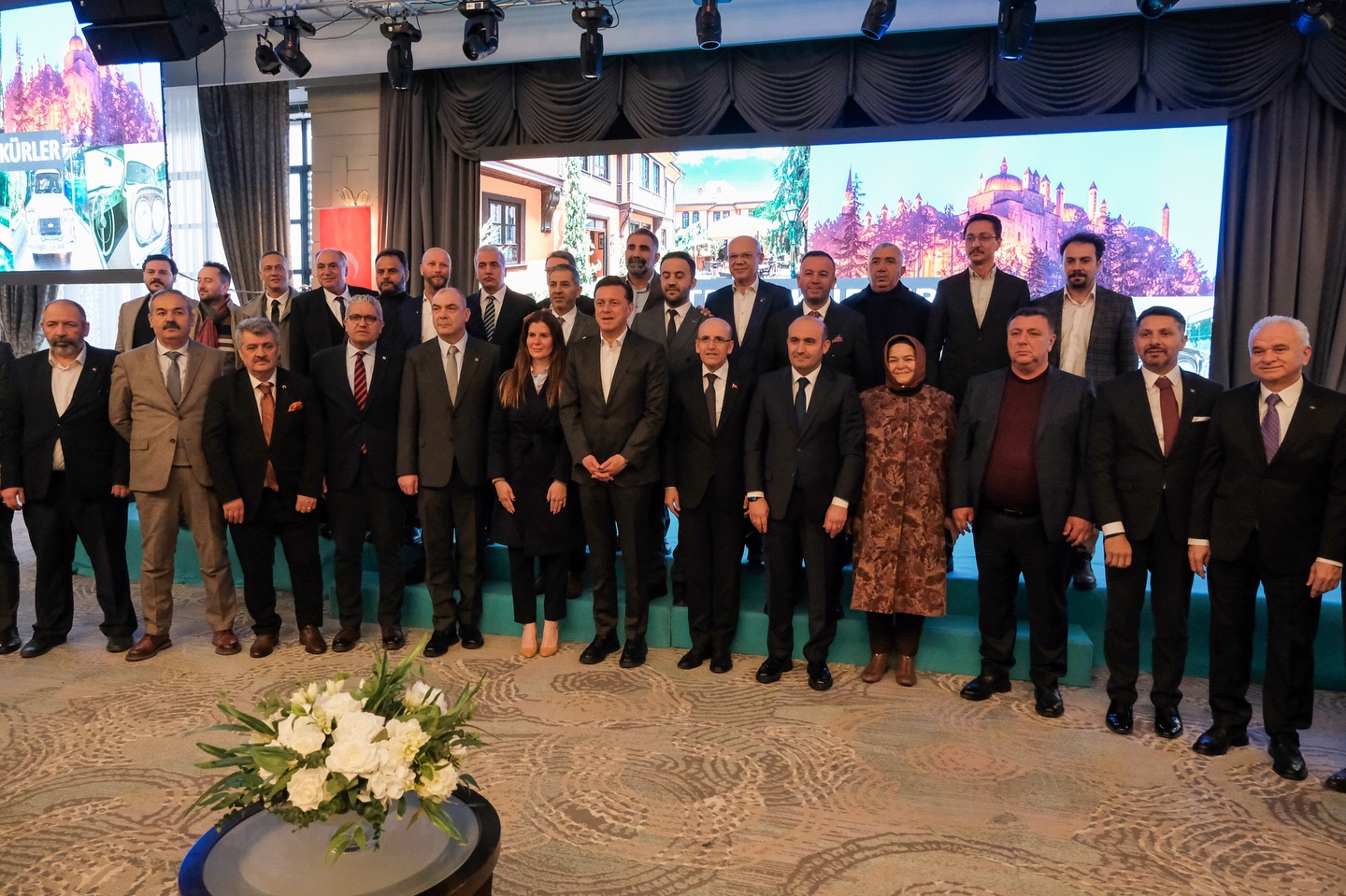 Eskişehir Ticaret Odası Başkanı Metin Güler, Hazine ve Maliye Bakanı Şimşek ile İş Dünyası Toplantısında Buluştu