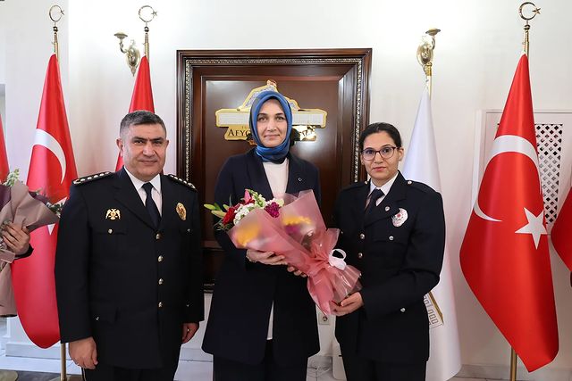 Vali Yiğitbaşı, Türk Polis Teşkilatı'nın 179. kuruluş yıl dönümünde emniyet yetkilileriyle buluştu