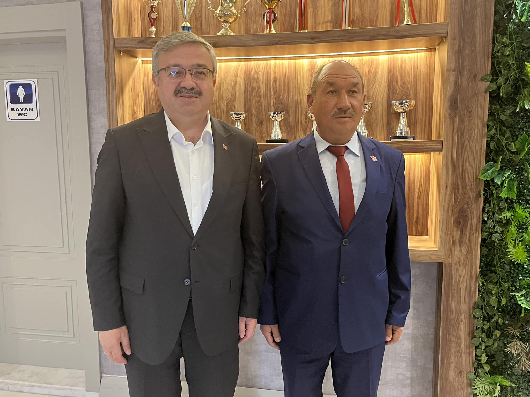 İbrahim Yurdunuseven Seydiler Belediye Başkanı Adem Tokdemir'e Nezaket Ziyaretinde Bulundu