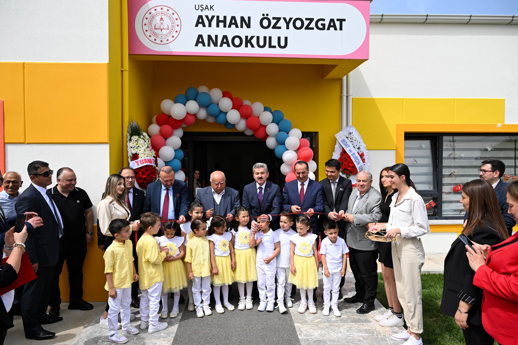 Vali Dr. Turan Ergün, Ovademirler Mahallesi'nde Ayhan Özyozgat Anaokulu'nun Açılışına Katıldı