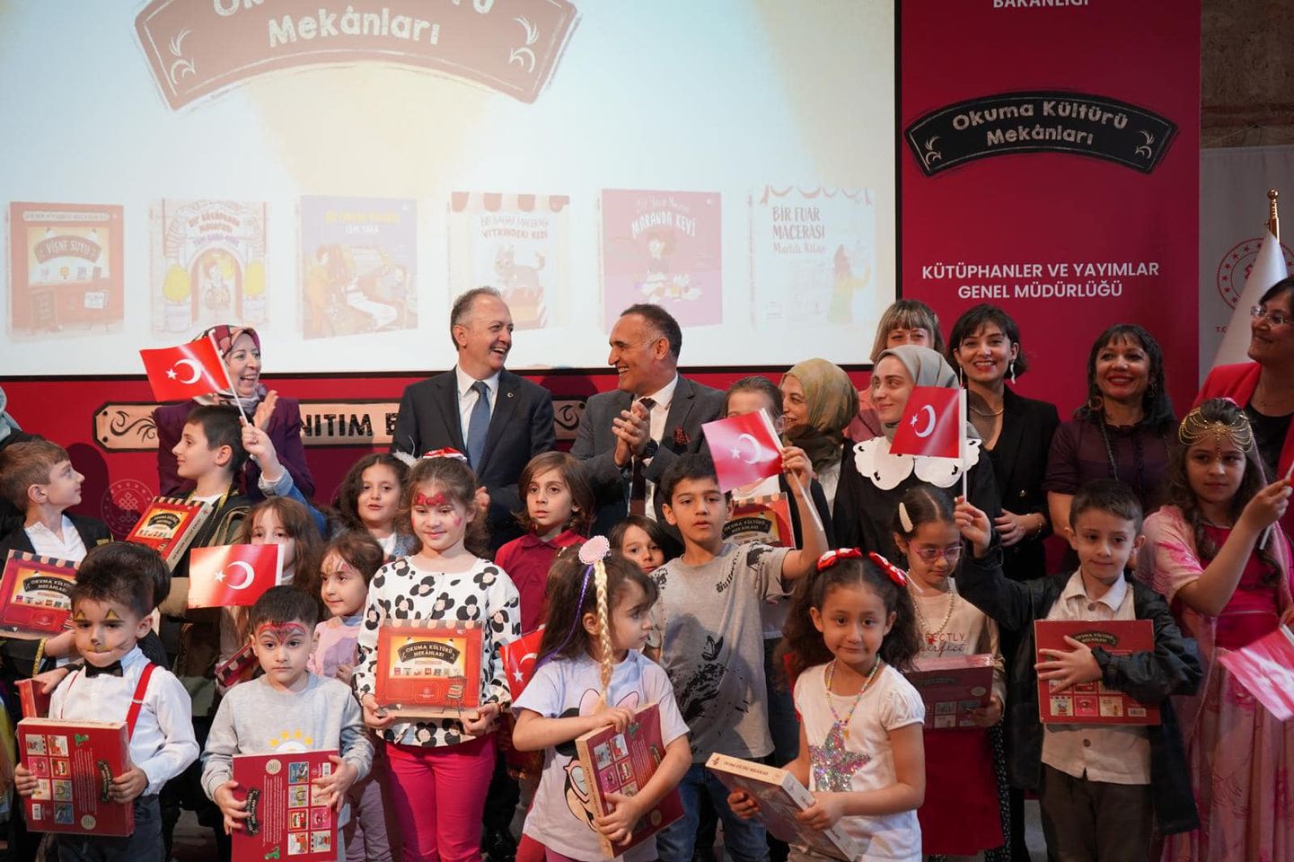 Türkiye'de Çocukların Okuma Alışkanlığını Teşvik Etmek İçin 
