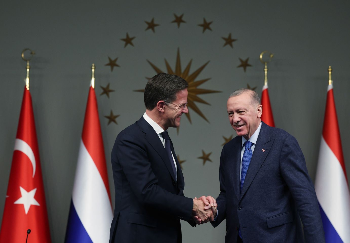 Cumhurbaşkanı Erdoğan Hollanda Başbakanı Rutte ile Buluştu