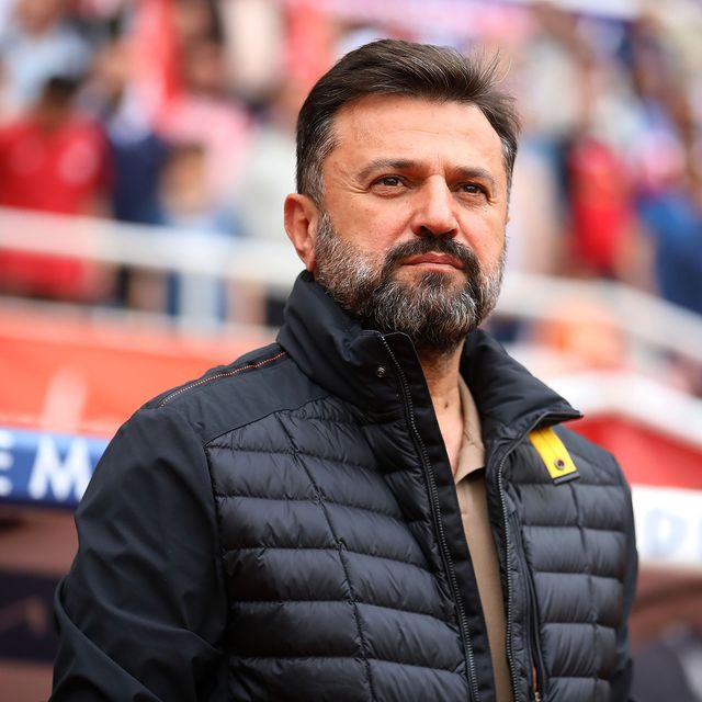EMS Yapı Sivasspor Teknik Direktörü Bülent Uygun, Avrupa Kupaları Hayalini İfade Etti