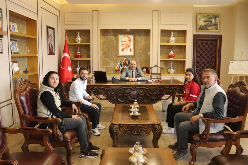 Türkiye Şampiyonasında Minik Kız Okçu Ceren Arslan Altın Madalya Kazandı