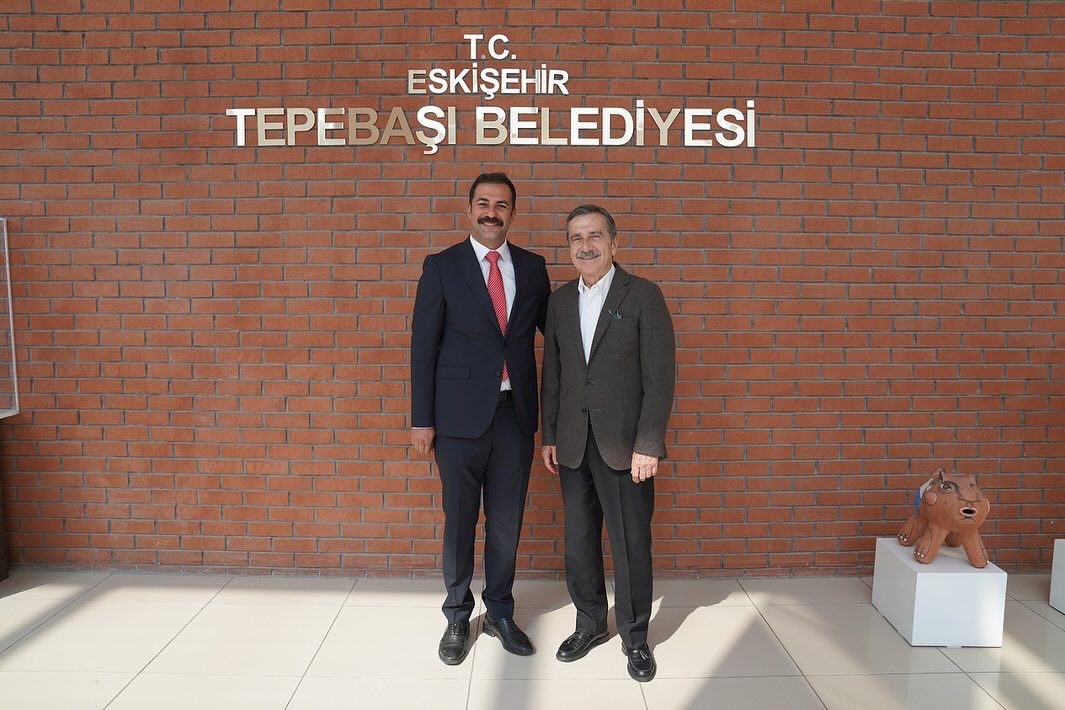 Eskişehir'deki Siyasi Parti Teşkilatı Başkanı Ahmet Ataç'ı Ziyaret Etti
