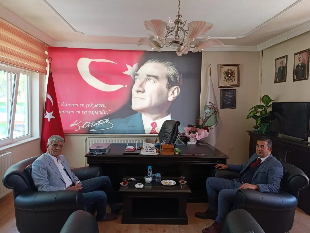 Afyonkarahisar'da Belediye Başkanı ve Enerji Şirketi Müdürü Arasında İşbirliği Görüşmesi Gerçekleşti