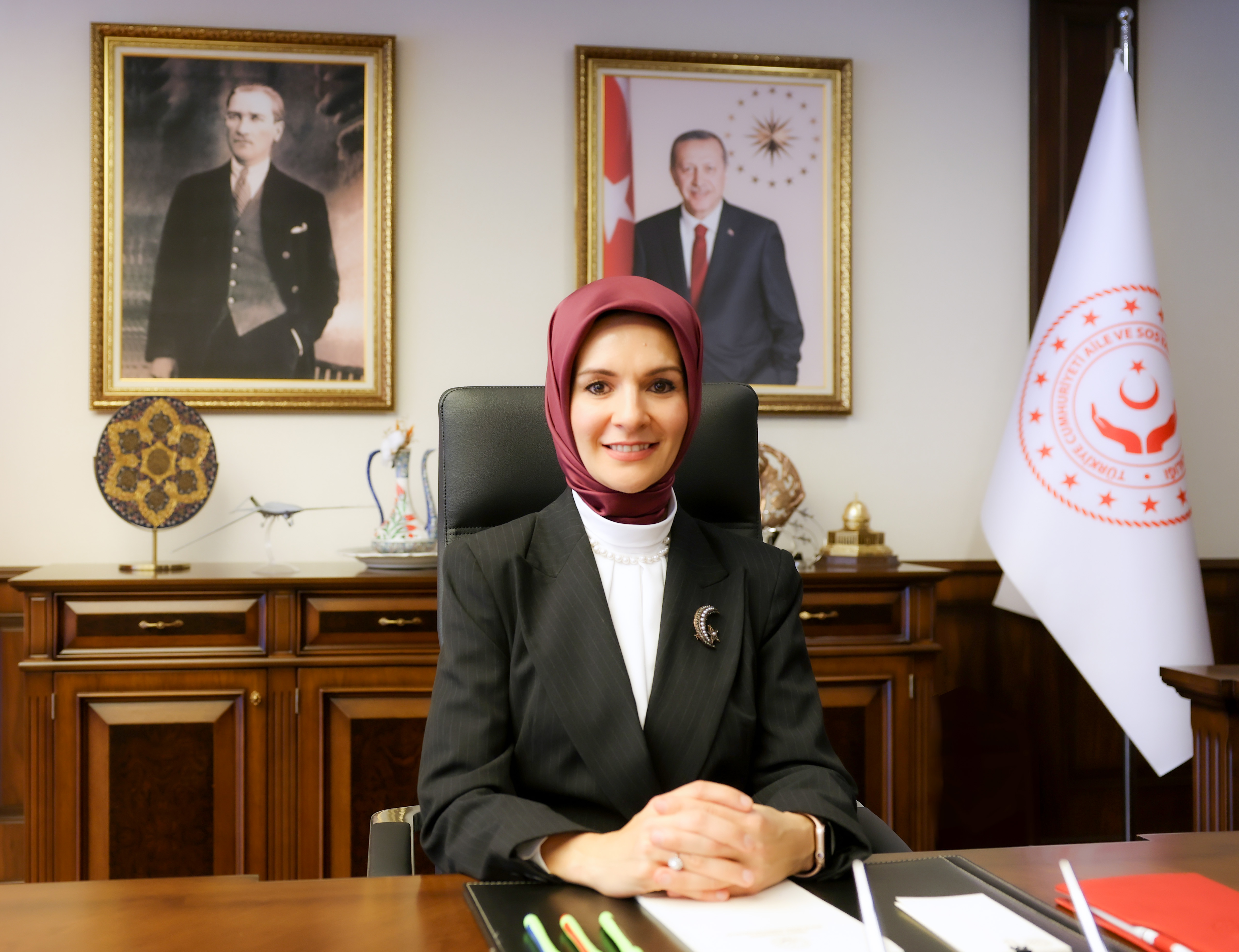 Aile ve Sosyal Hizmetler Bakanı Mahinur Özdemir Göktaş, Uluslararası Kadın Temsilcilerine Mektup Gönderdi