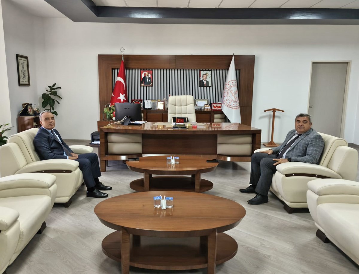 Afyonkarahisar'da Emniyet ve Milli Eğitim Müdürleri Bir Araya Geldi