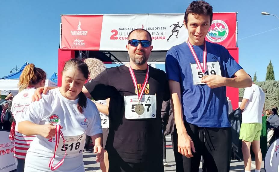 Afyonkarahisarlı Özel Sporcularımızdan Gururlandıran Başarı