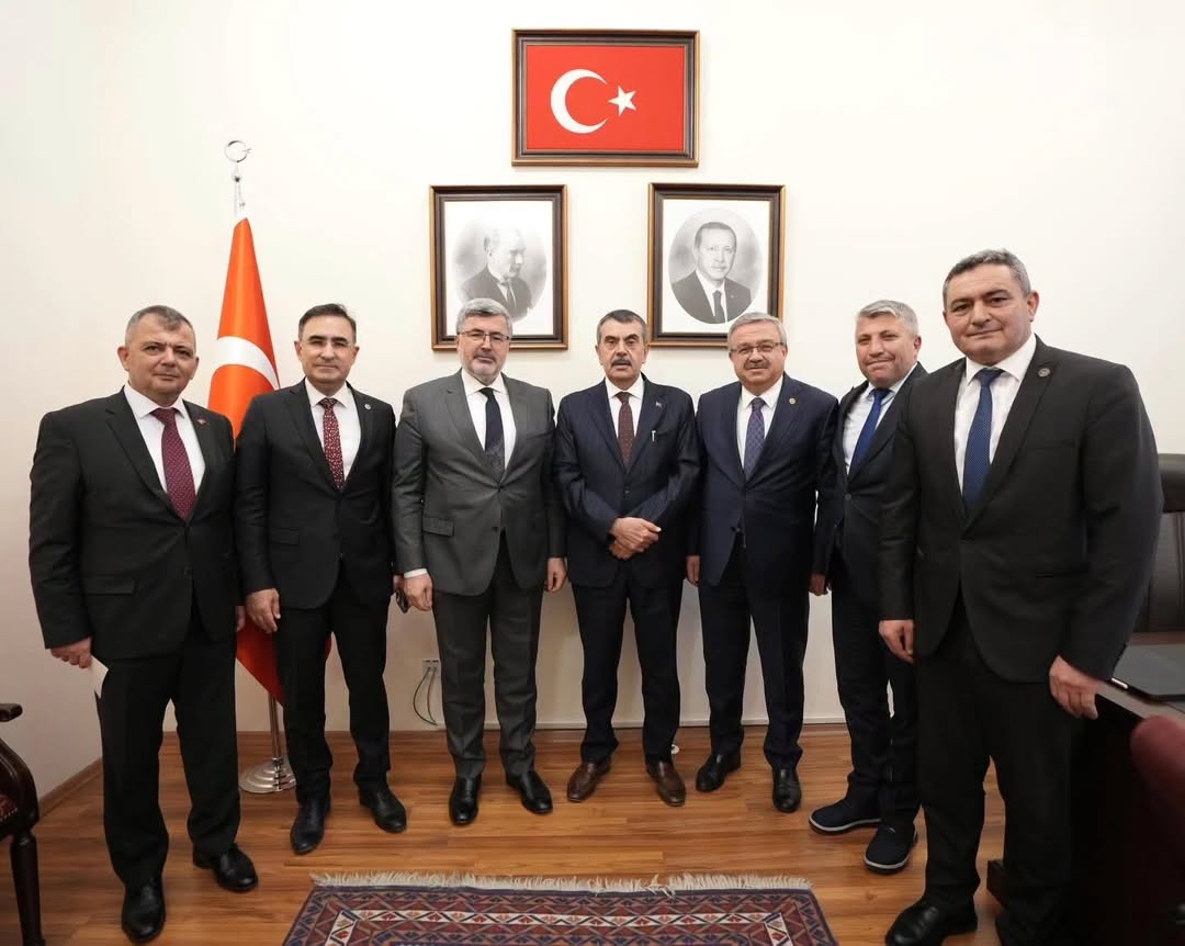Millî Eğitim Bakanı Yusuf Tekin, TBMM Başkanlık Divanı Üyeleriyle Buluştu