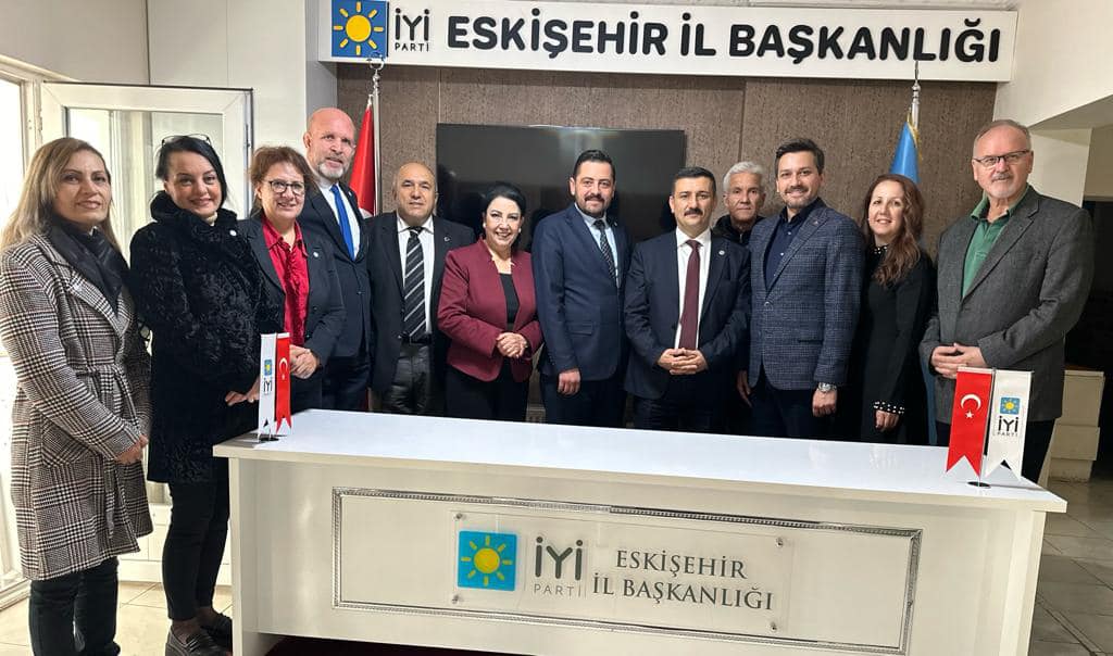 İYİ Parti Eskişehir İl Başkanlığı, Stratejik Toplantıyla Yerel Seçimlere Hazır