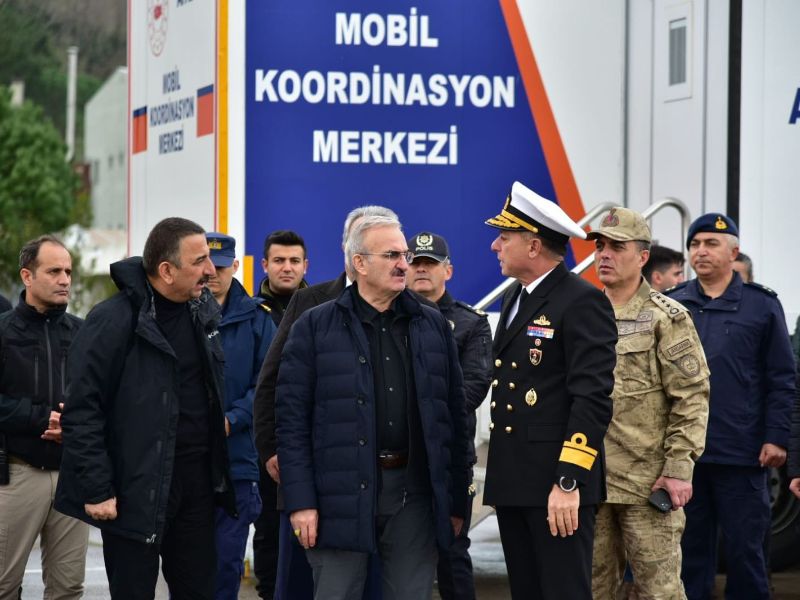 Zonguldak'ta meydana gelen heyelanda 21 kişi yaralandı, 15'i taburcu edildi.