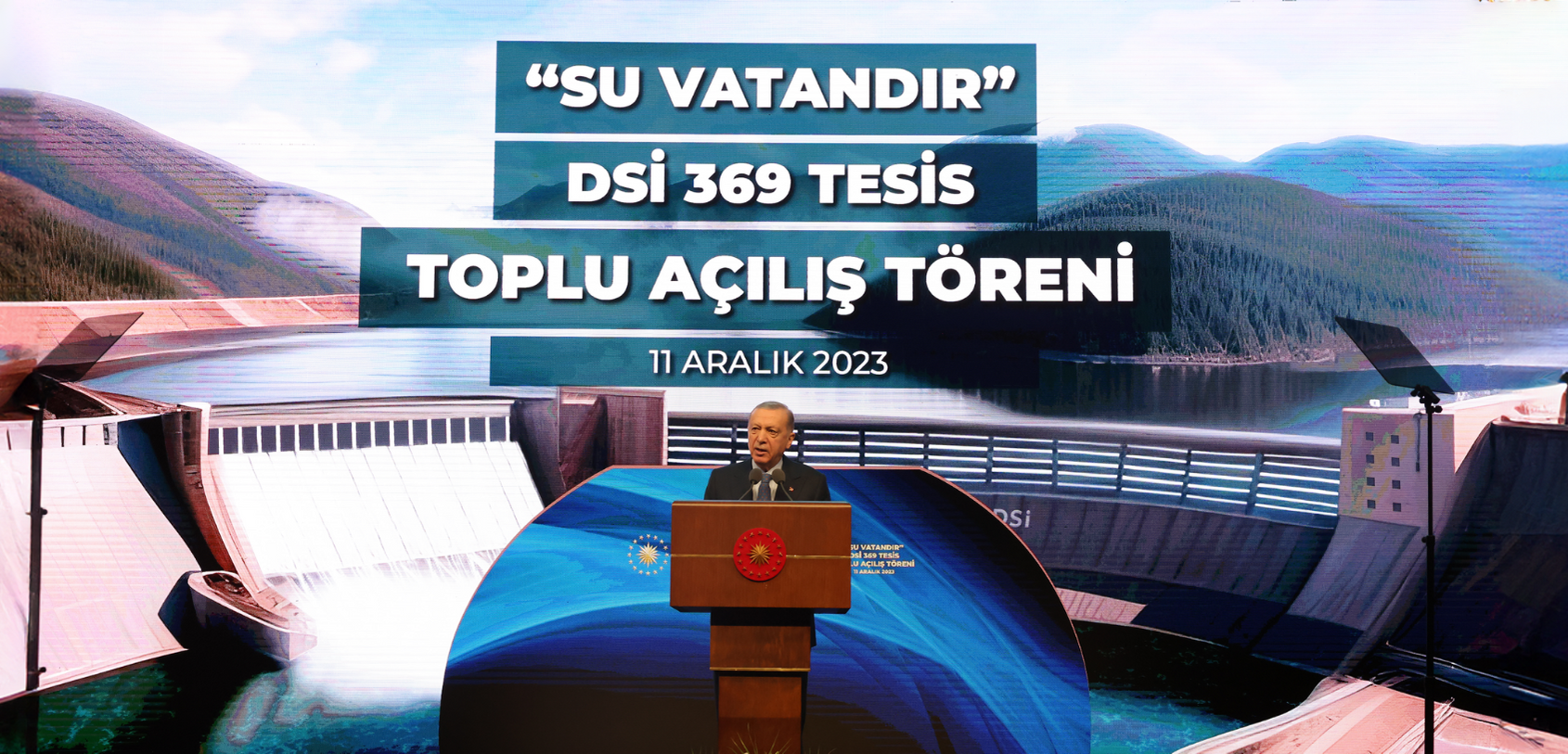 Cumhurbaşkanı Erdoğan, iklim değişikliğiyle mücadele için yapılan 369 tesisi hizmete açtı.