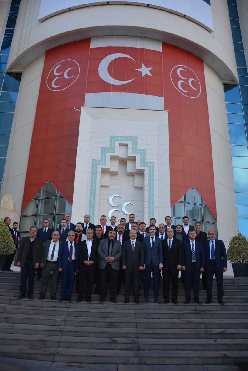 MHP Afyonkarahisar Teşkilatı, Mahalli İdareler Seçimleri için aday adaylarına yoğun ilgi görüyor.