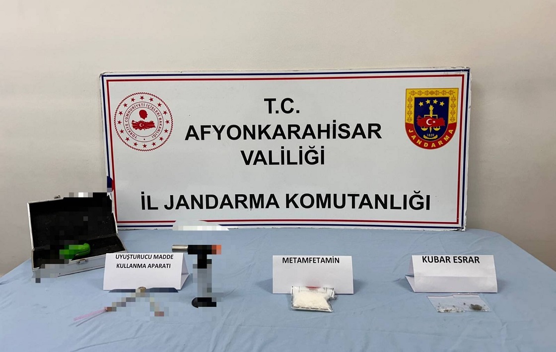 Afyonkarahisar'da Uyuşturucu Operasyonu: Çok sayıda tutuklama ve uyuşturucu ele geçirildi