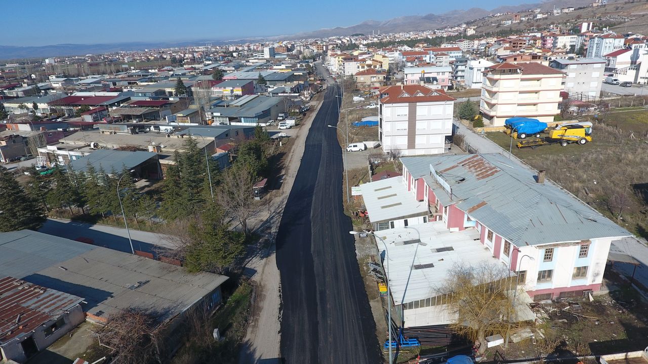 Sandıklı Belediyesi, Ulaşım Ağını Güçlendirmek İçin Çalışmalara Devam Ediyor