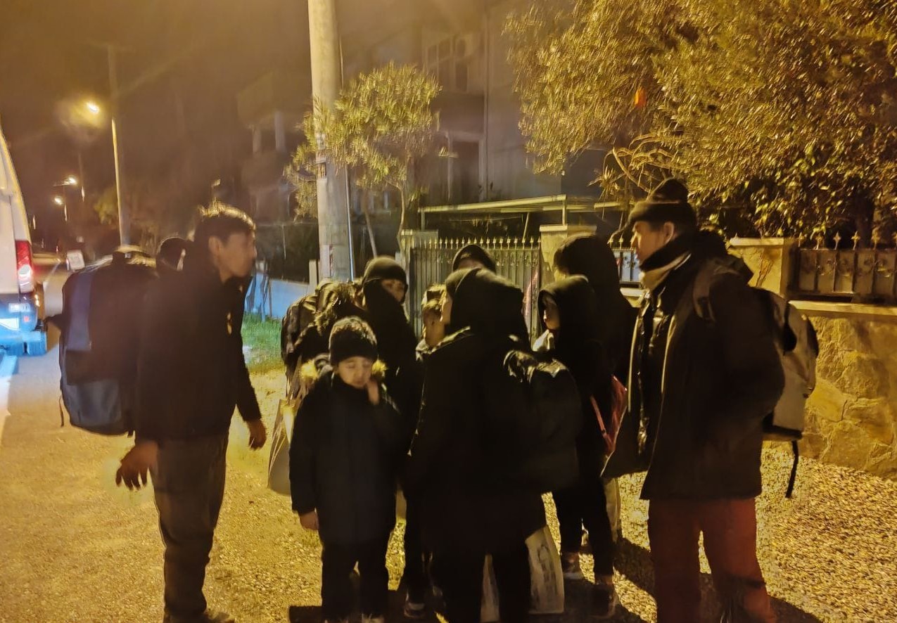 Çanakkale'de Sahil Güvenlik, düzensiz göçmenleri yakaladı