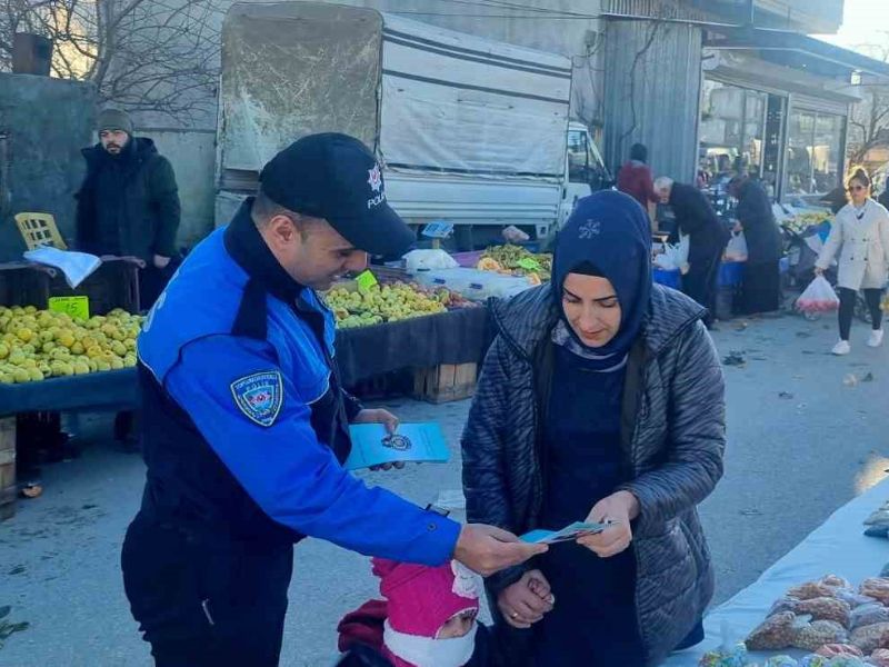 Adıyaman'da Kadınları KADES Konusunda Bilgilendirme Etkinliği Yapıldı