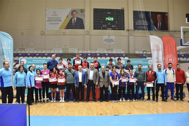 Okul Sporları'nda Masa Tenisi Yıldızlar Grup müsabakaları sona erdi