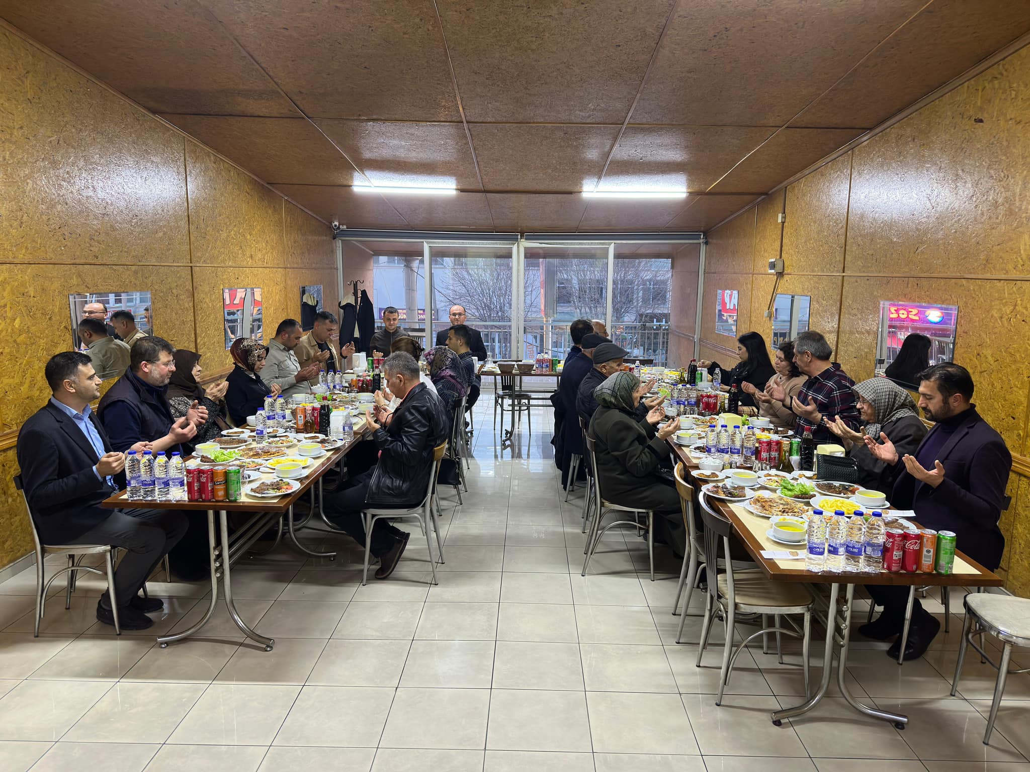 Mahmudiye Atçılık Meslek Yüksekokulu'ndan Şehit Ailelerine ve Gazilere Özel At Binme Etkinliği