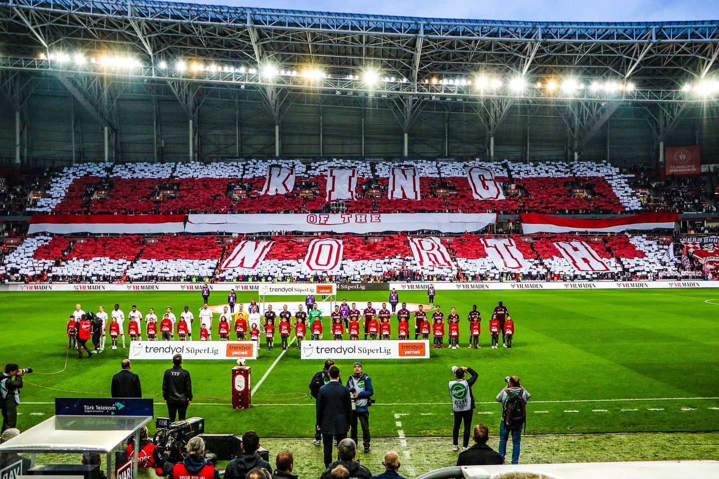 Samsunspor, Süper Lig'de Zorlu Sezonu Tamamladı