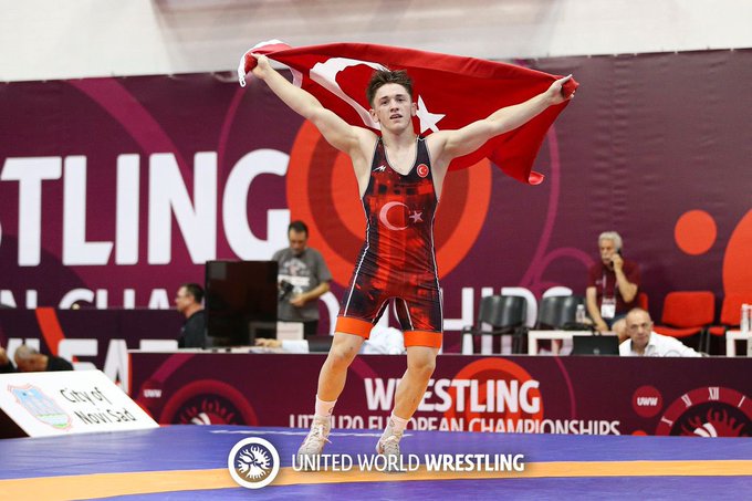 Milletvekili İbrahim Yurdunuseven, Türk Güreşçi Abdullah Toprak'ın Avrupa Şampiyonası'ndaki Altın Madalya Başarısını Kutladı
