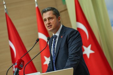 CHP Genel Başkan Yardımcısı Deniz Yücel'den Türkiye'nin Siyasi ve Ekonomik Durumuna İlişkin Açıklamalar