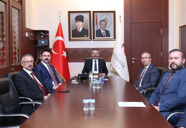 Eskişehir Anadolu Lisesi Hizmet Binası Projesi Değerlendirme Toplantısı Gerçekleştirildi