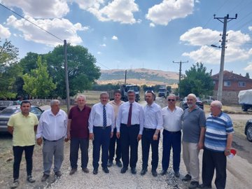 AK Parti Milletvekili Ali Özkaya, Kazanpınar Köyü'ndeki Asfalt Çalışmalarını İnceledi