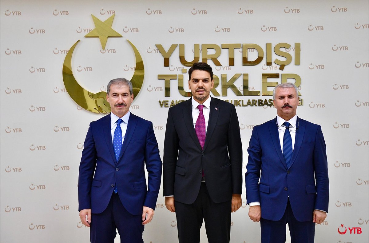 Yurtdışı Türkler ve Akraba Topluluklar Başkanlığı'na Yeni Atanan Konsoloslar YTB Başkanı İle Görüştü