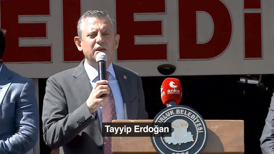 CHP Genel Başkanı Özgür Özel, Milli ve Dini Duyguları İstismar Edilmesine Tepki Gösterdi