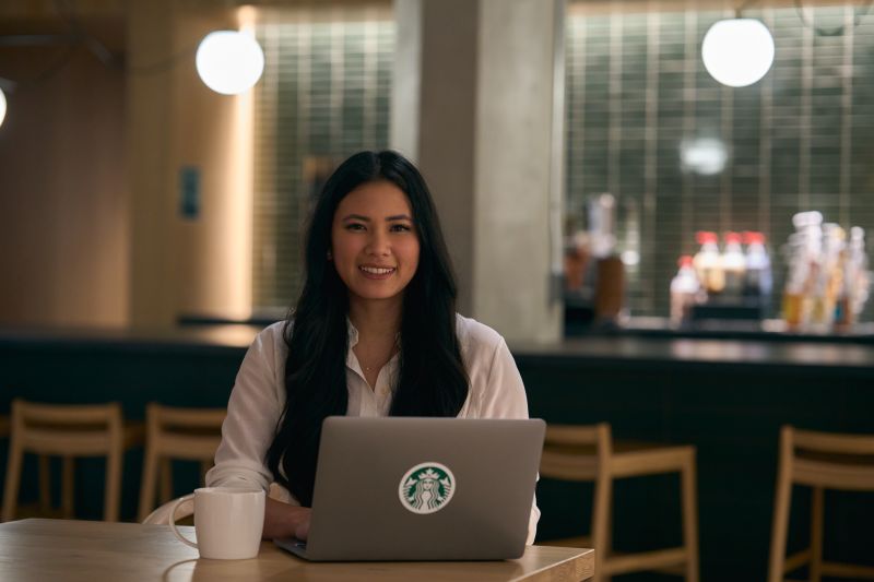 Starbucks, Dijital Dönüşümü Teşvik Ederek Yeniliklere Odaklanıyor