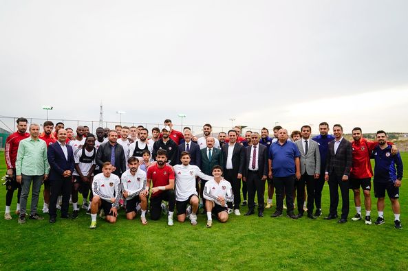 Gaziantep Futbol Kulübü'ne Belediye Başkanı Ziyareti