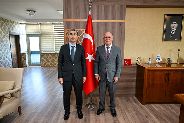 Vali Dr. Naci Aktaş İade-i Ziyaretlerde Bulundu