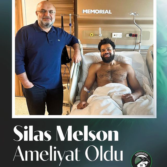 Sakatlık Sonrası Silas Melson'a Hastanede Ameliyat Yapıldı