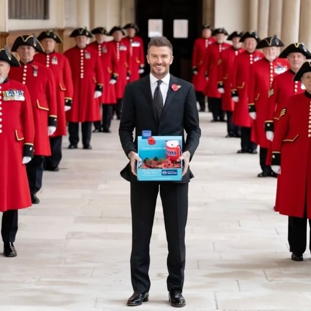 David Beckham Chelsea Pensioners ile Özel Anıları Paylaştı