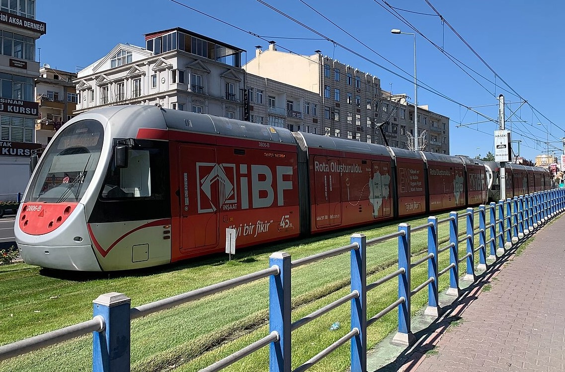 Kayseri Büyükşehir Belediyesi, Milli Takım Taraftarlarına Destek Sağlıyor