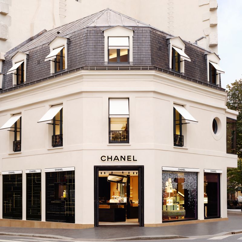 CHANEL, Paris'te Yeni Bir Parfüm ve Güzellik Butiği Açtı