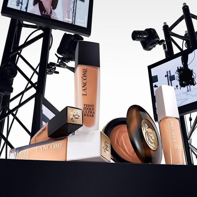 Lancome'dan Yazın Vazgeçilmezi: Yeni CE Skin Transforming Bronz ve Aydınlatıcılar