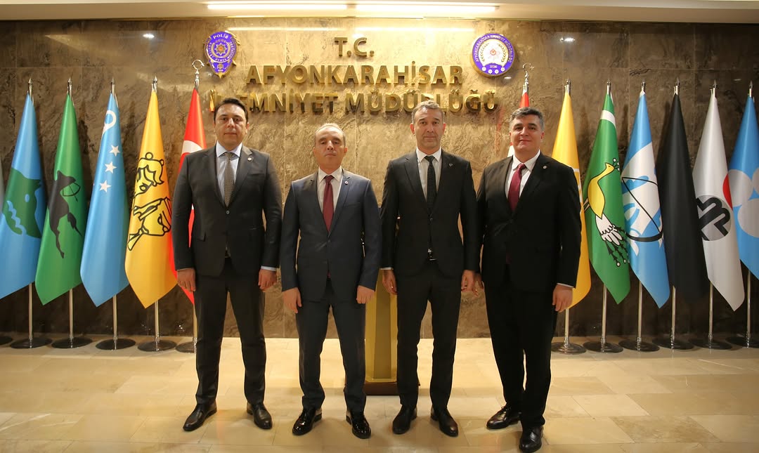 Eczacılar Odası Yönetim Kurulu Başkanı Hakan DEMİR ve Yönetim Kurulu Üyeleri Ziyarette Bulundu