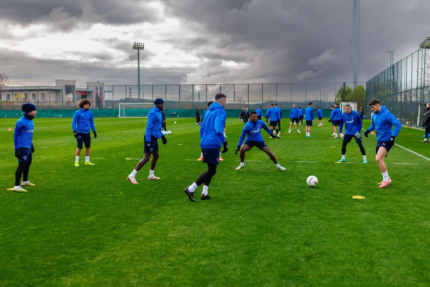 Kasımpaşa, Trabzonspor Maçı Öncesi Hazırlıklarını Tamamladı