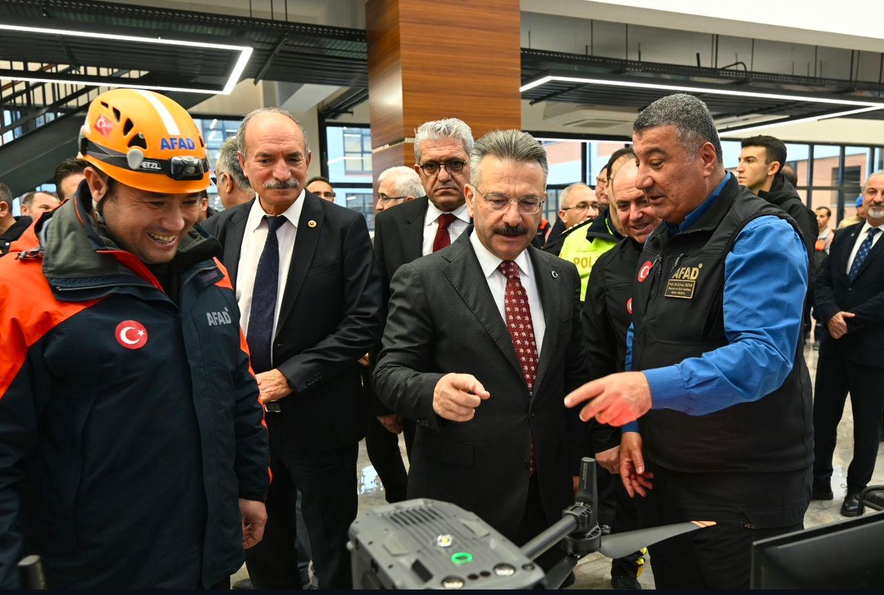 Eskişehir Arama Kurtarma Ekiplerine Sertifika Verildi