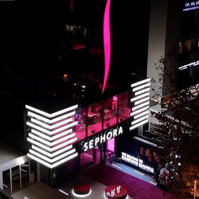 Sephora Bağdat Caddesi'nde Yeni Yıl Kutlamalarına Hazır!