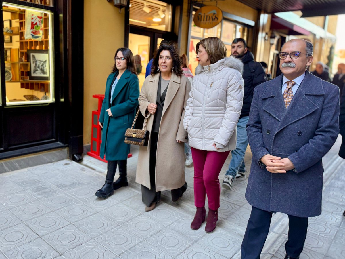 Eskişehir Büyükşehir Belediyesi Eski ve Yeni Başkanları ve Ünlü İsimlerin Katılımıyla Etkinlik