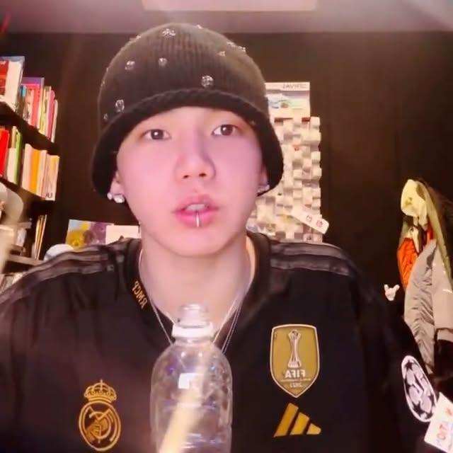 HYUNSUK, Solo Projesiyle Hayranlarını Heyecanlandırıyor