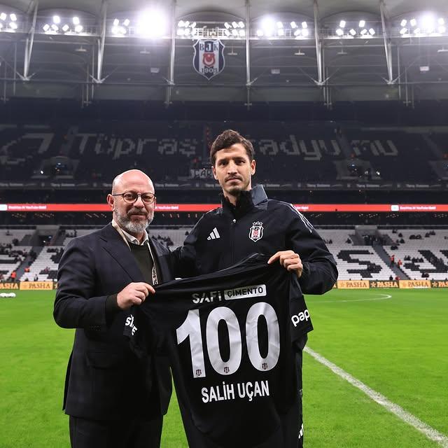 Beşiktaş'ta 100. Maç Töreni