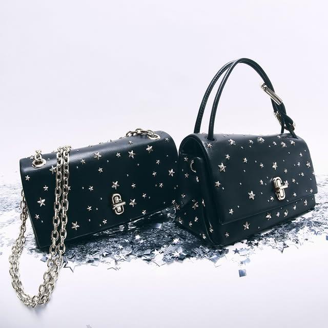 Marc Jacobs, Yeni Sezon İçin StarStudded Leather Mini Dual ve Chain Wallet'ı Tanıttı